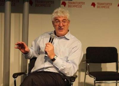 تور ارزان آلمان: سخنرانی ریچارد چارکین در نمایشگاه کتاب فرانکفورت، چالش دسترسی آزاد و نشر دانشگاهی