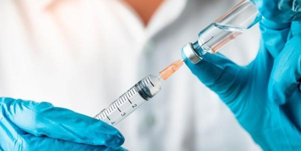وزیر بهداشت: 85 درصد مردم واکسن زدند